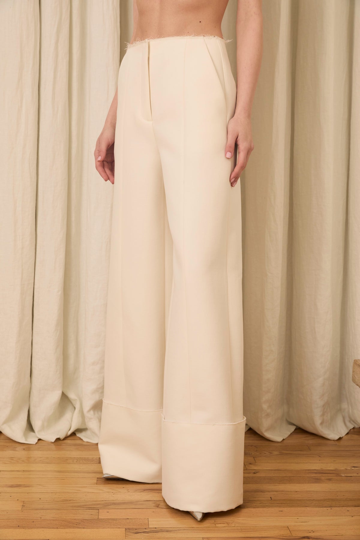 Freya Wide Leg Pant in Wool/Cotton Suiting